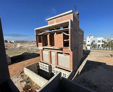 Les Marocains et leur villa (suite)